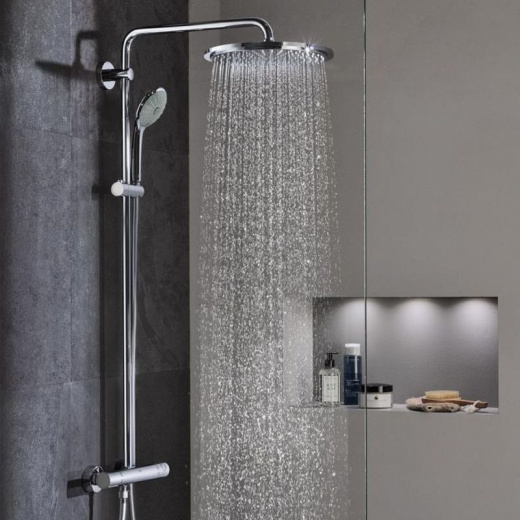 Душевая система Hansgrohe Croma 220 27222000