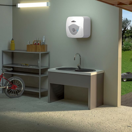 Водонагреватель накопительный Ariston ANDRIS R30 30 л