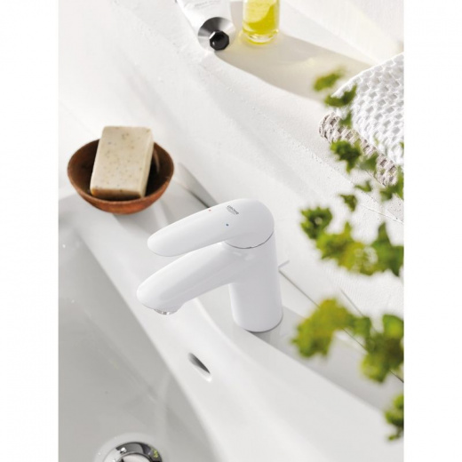 Смеситель для раковины Grohe Eurostyle Solid 23707LS3